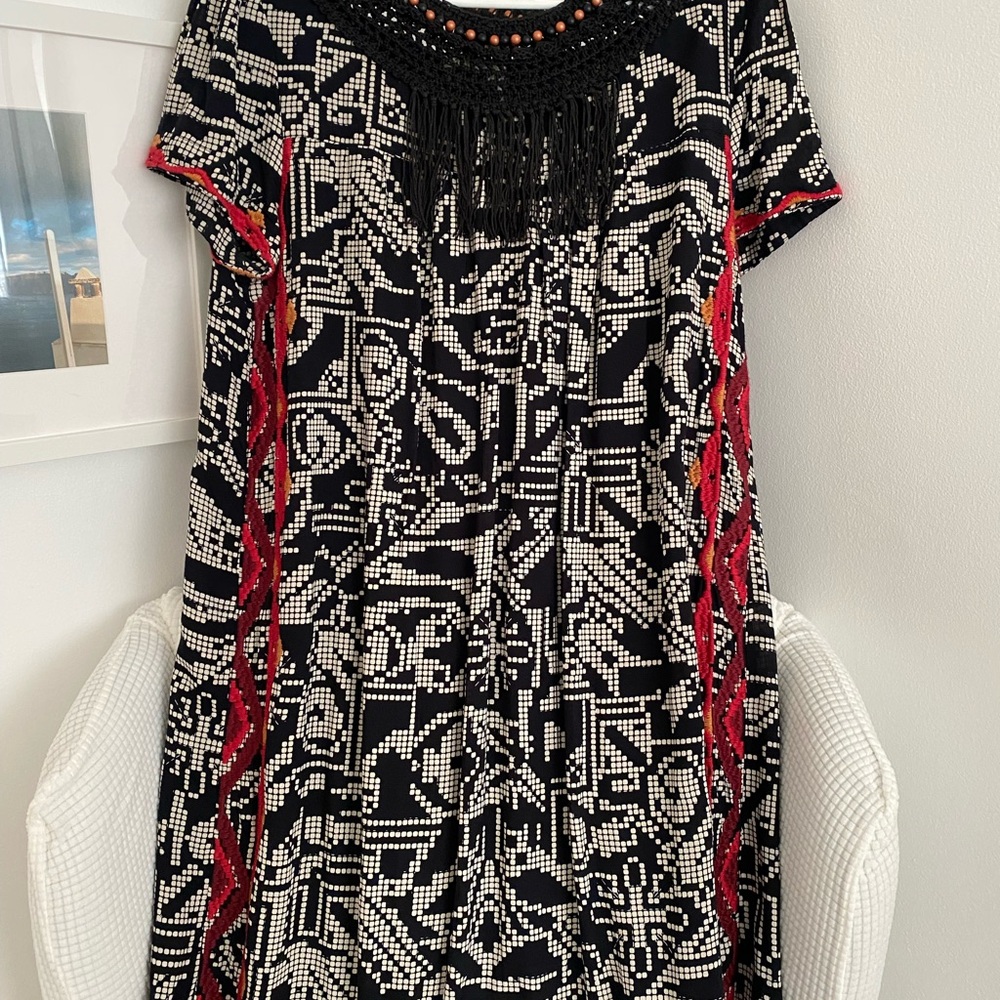 Anthropologie- Fall Boho/Tribal Pattern - Black & White Dress with Red Accents